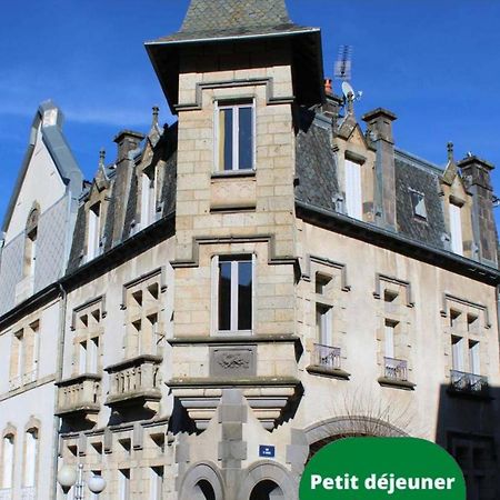 Gite d'étape et de groupe La Villa François Premier La Bourboule Esterno foto