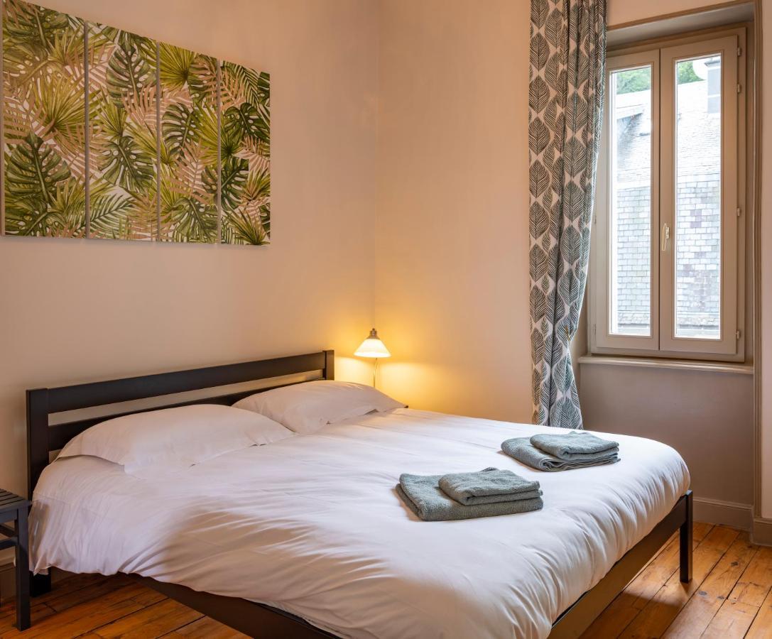 Gite d'étape et de groupe La Villa François Premier La Bourboule Esterno foto